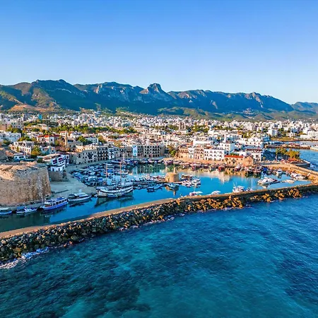 Daire Elegance Penthouse By Holidaykeys *