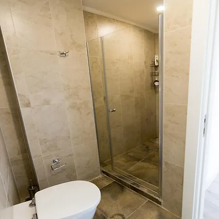 Elegance Penthouse By Holidaykeys *