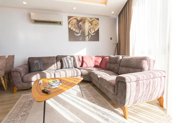 Elegance Penthouse By Holidaykeys Appartamento